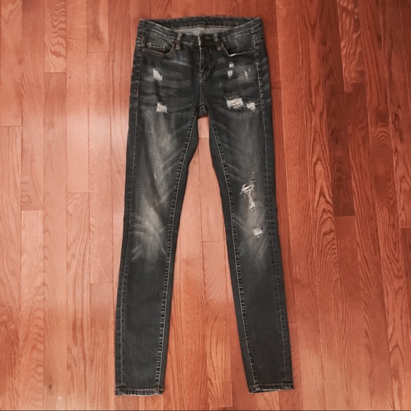 Blank NYC Denim - BLANK NYC Distressed Skinny Denim